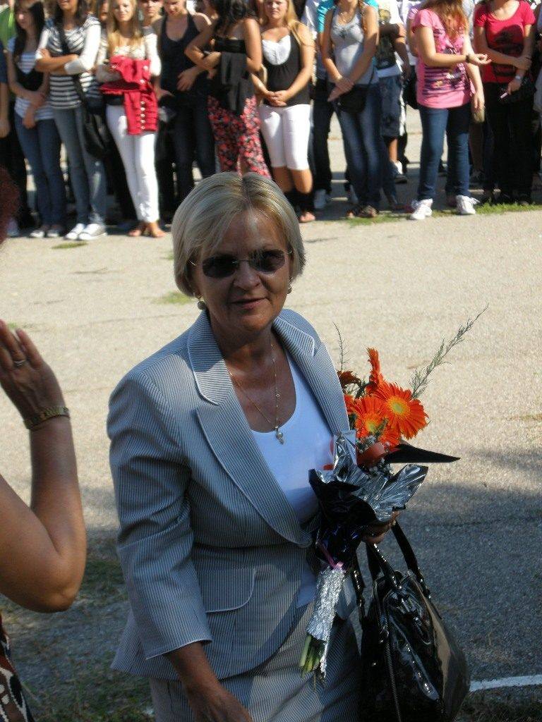 Referendum pentru rezilierea contractului cu Floricola