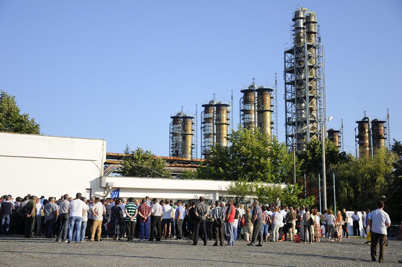 Vin vremuri grele …