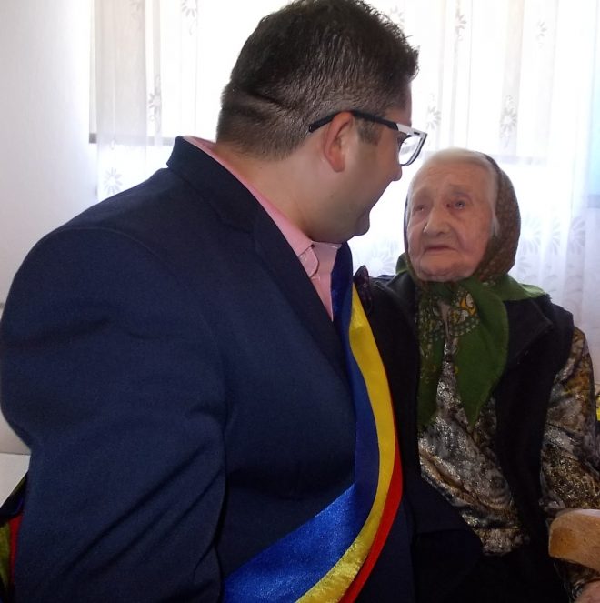 Orșoveanca  „de-o vârstă  cu România”  sărbătorită  de autorități