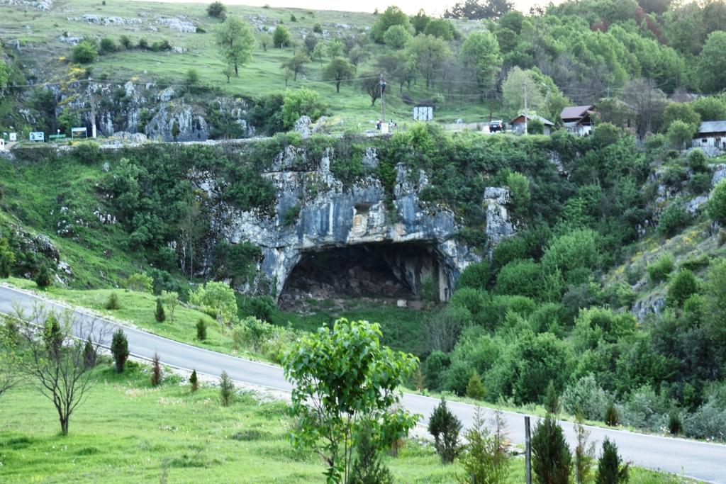 ANUL 1928. PRIMELE MĂSURĂTORI TEHNICE LA PODUL NATURAL DE LA PONOARELE (MEHEDINȚI)