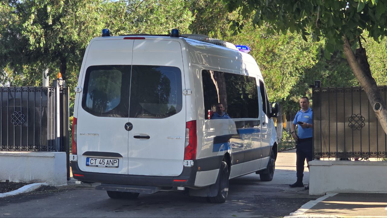 Gata și cu DUBELE…